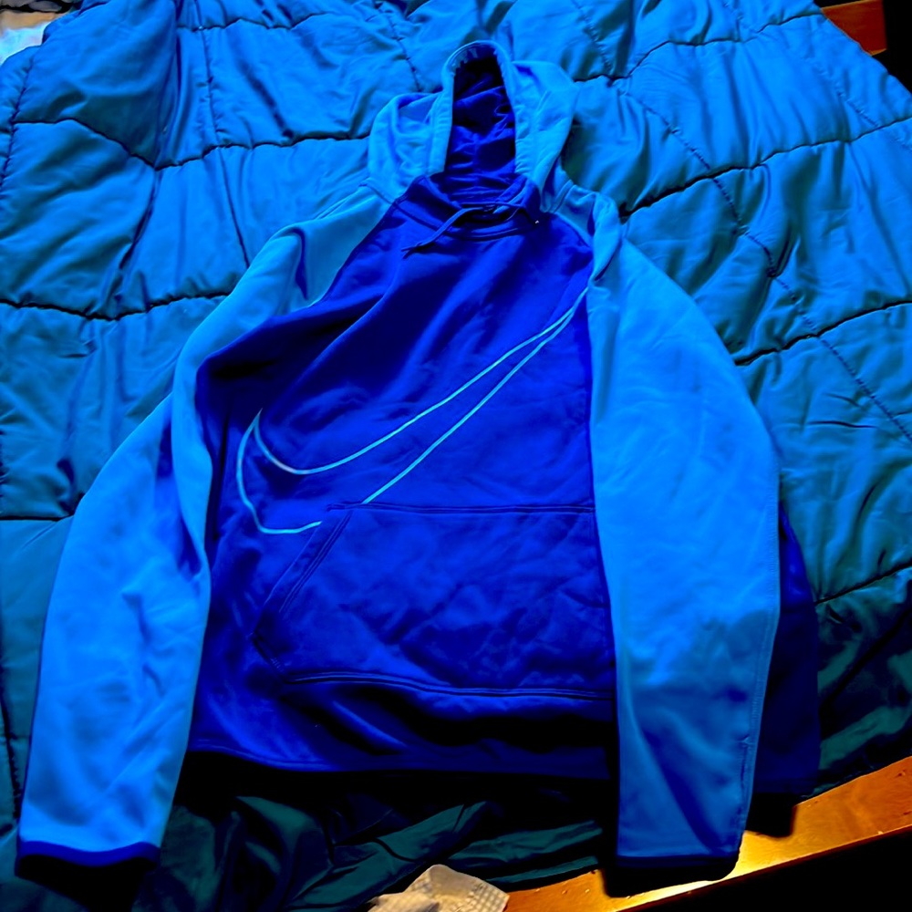 Nike hoodie